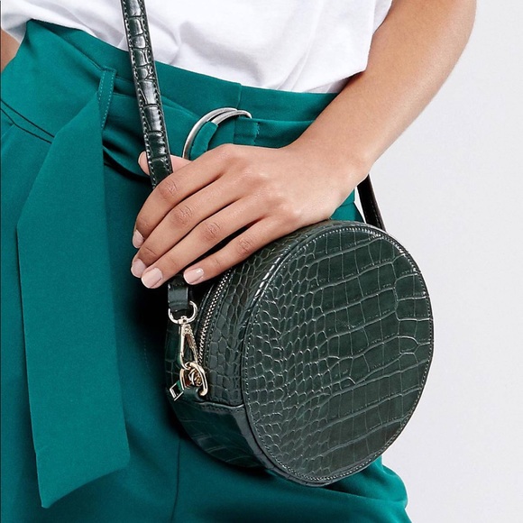 ASOS Handbags - Green croc effect crossbody bag with chain strap